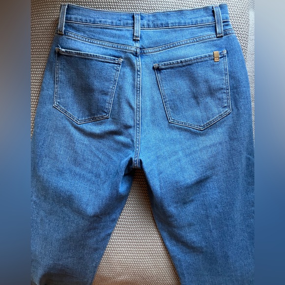 Joe’s High Rise Straight Jean - Picture 4 of 8